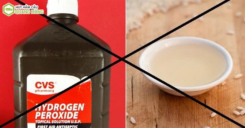 Hydrogen peroxide + giấm = axit parecetic